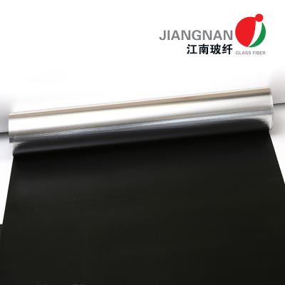 China Wärmedämmungs-Gewebe-feuerfester silikonumhüllter Fiberglas-Stoff-Schwarz-Fiberglas-Stoff zu verkaufen