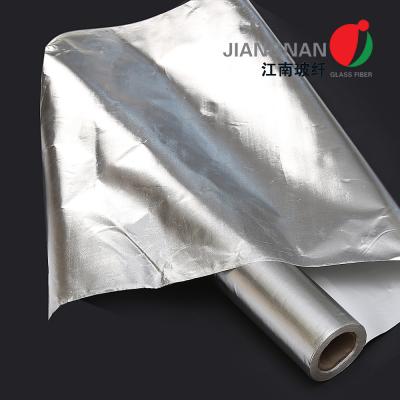 China Gesteunde Isolatie van de de Glasvezeldoek van de hitte de Weerspiegelende Aluminiumfolie Te koop