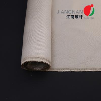 China 1000C van de het Kiezelzuurglasvezel van de Glasvezeldoek Hoge van de de Stoffenbrand de Barrièredoek op hoge temperatuur Te koop