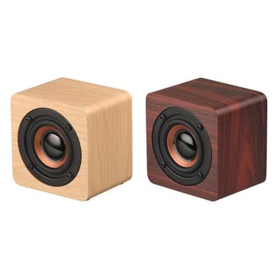 China Bass Powerful Sound Bar Music Subwoofer Loudspeakers Q1 Portable Wooden BT Speaker Phone Wireless Speakers For Smartphone Laptop Computer for sale