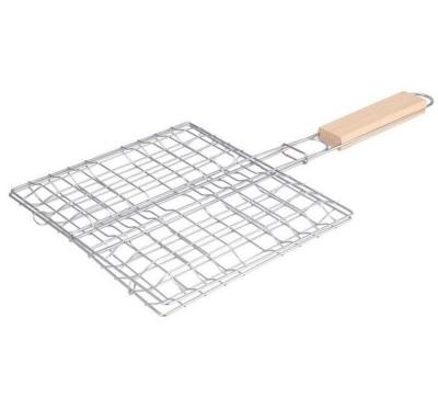 China Multifunctional Easily Cleaned BBQ Fish Grilling Basket Roast Meat Vegetable BBQ Tool with Wooden Handle for sale