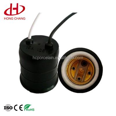 China Hot Waterproof Screw E26 Lamp Holder With Rubber Cover for sale