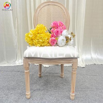 China Wholesale Modern Antique Design Round Back Solid Wood Louis Baroque Wedding Dining Chair Restaurant Furniture for sale