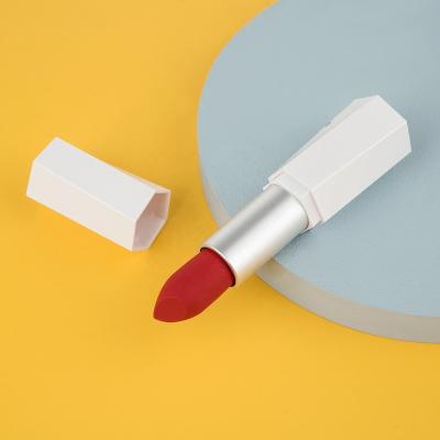 China Matte Custom Private Label Lipstick OEM Solid Velvet Matte Cosmetic Lipstick for sale