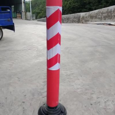 China Durable Flexible T-TOP Guide Post Traffic Drafter Post With Rubber Base for sale