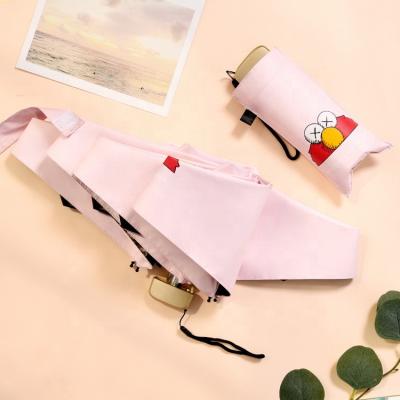 China Minimalist Mini Rainy And Sunny Pocket Vinyl 8rib 5 Times Umbrella With UV Protection for sale