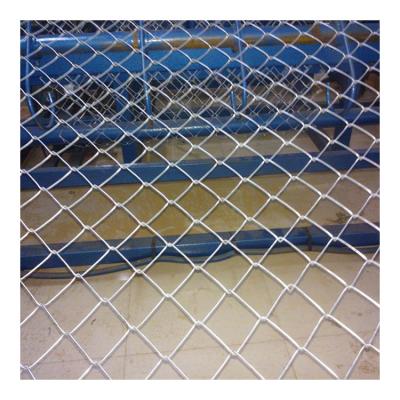 China Easily Assembled Outdoor Farm and Field Galvanized Steel Wire Fencing Products Farm Chain Link Fence for sale