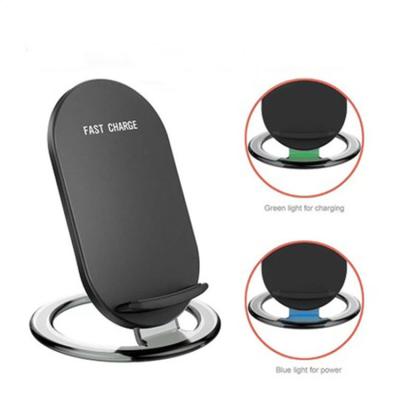 China Convenience Fast QI Wireless Charger Stand All Models Standard Wireless Phone Charger Phone Wireless Charger for sale