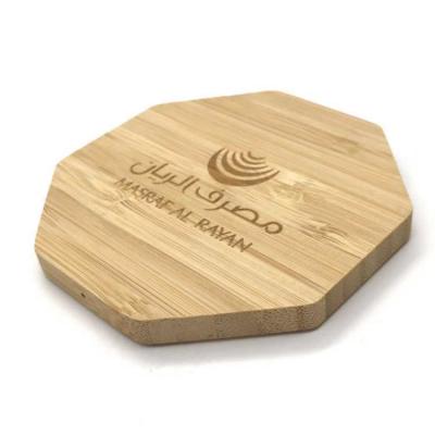 China Portable Wireless Ultra-thin Bamboo Wireless Fast Charger Charger Convenience Mobile Phone Qi Wooden Wireless Charger Pad for sale