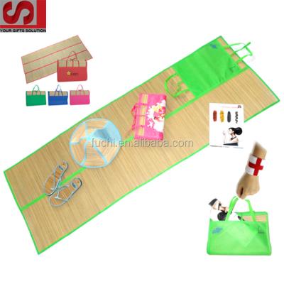 China Gifts Or Beach Leisure Use Eco Friendly Promotional Portable Folding Straw Beach Mat In Carry Bag With Custom Logo For Summer for sale