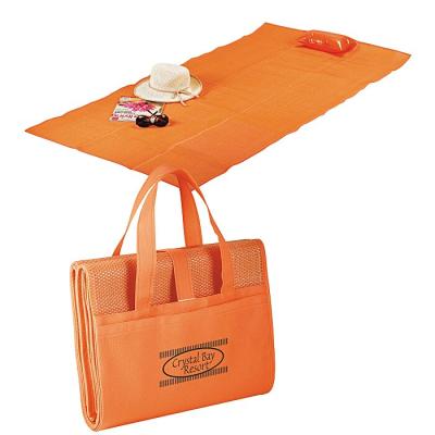 China Sand / Water Proof Three Way Folding Straw Surf Promotional PP And Sand Beach Mat Summer PP JUMBO BEACH Carry Bag With /Without Logo In A for sale