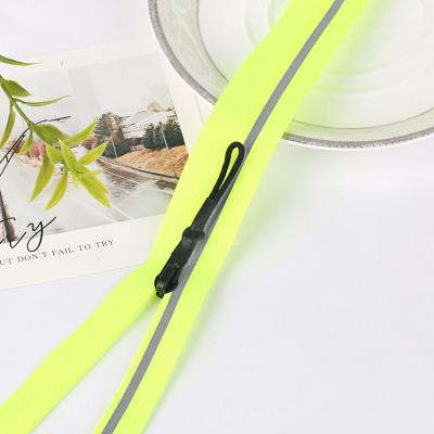 China Latest Product 3# Waterproof Unique Design Valuable Reflective Nylon Waterproof Zippers For Sale for sale