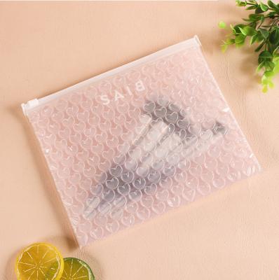 China 2021 New Design Reusable Hot Professional Manufacturing Luxury Pink PVCbubble Ziplock Travel Make Up Bag Organizer With Logo Custom for sale