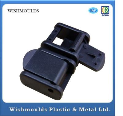 China Custom Hot Runner Auto Parts Mould Injection Mold Components For Automotive for sale