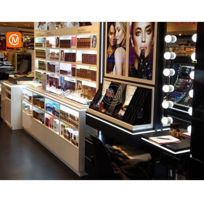 China Luxury High End Modern Retail Makeup Cosmetics Display Stand With Lights for sale