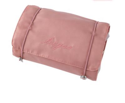 China With Adjustable Foldable Nylon Cosmetic Bag Travel High Capacity Cosmetic Bags And Dividers Cases for sale