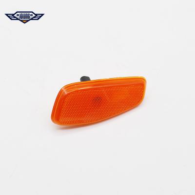 China OE TYPE 68312506AA 68312507AA YELLOW LAMP SIDE MARKER FIT FOR Jeep Renegade 2015-2018 for sale