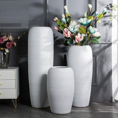 China Large Contemporary Chinese Vases White For Home Decor Modern Ceramic Vase Blue For Decoration for sale