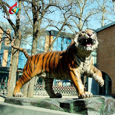 China Customized Fiberglass Waterproof Tiger Animal Life Size Statues for sale