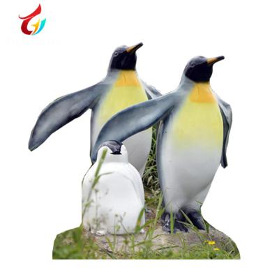 China Natural Hard Garden Fiberglass Penguin Statues For Landscape for sale