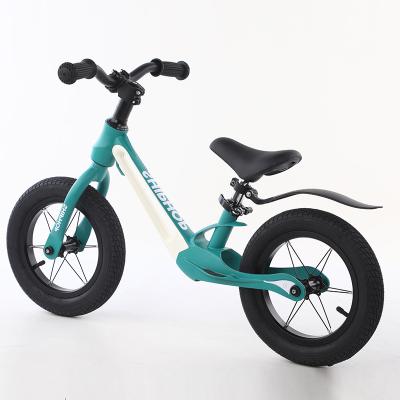 China 2022 Aluminum Best Gift For Kids Magnesium Balance Bike 12