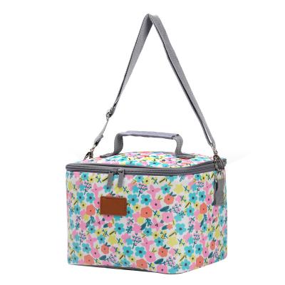 China Insulated Good Selling Wholesale Custom Lunch Box Insulated Hot Cold Bag Insulated Flower Pattern Cooler Bag for sale