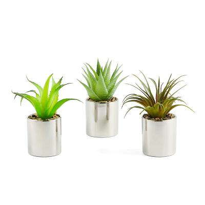 China PRIMAISON Minimalist Green Grass Small Artificial Plants With Pot Decorative Faux Plastic Plants Flowers Indoor And Outdoor Decoration for sale