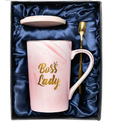 China Viable Boss and Lady Light Pink Coffee Mug Set for Women Luxury Ceramic Rose Gold Mug with Lid and Spoon for sale