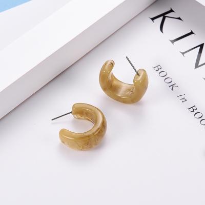 China Retro statistic ins style earrings acetate flat frosted style acrylic earrings FASHIONABLE geometric c-shaped earrings for sale