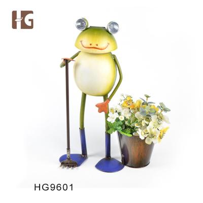 China Professional China DIY Metal Frog Garden Multi Color Plants Succulent Pot for sale