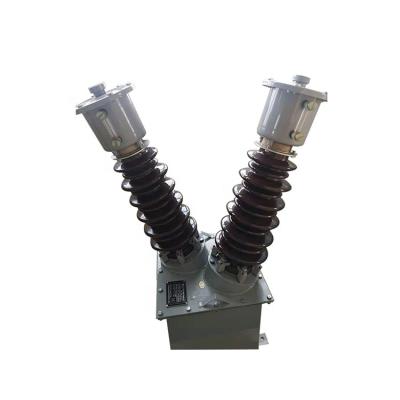 China Instrument Pole Mounted Auxiliary Voltage Potential Transformer 33/0.22kV 500VA Oil Filled for sale