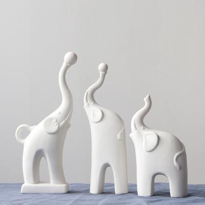 China Mordern Creative Nordic Ceramic Elephant Ornaments Modern Minimalist Living Room Decoration for sale