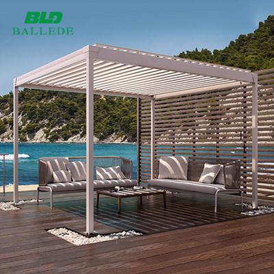 China Easily Assembled Manual Opening Canopy Aluminum Pergola With Crank For Garden for sale