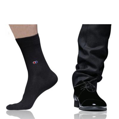 China Fashion 389Men's Logo Crew Socks Antibacterial Cotton Socks Custom Made for sale