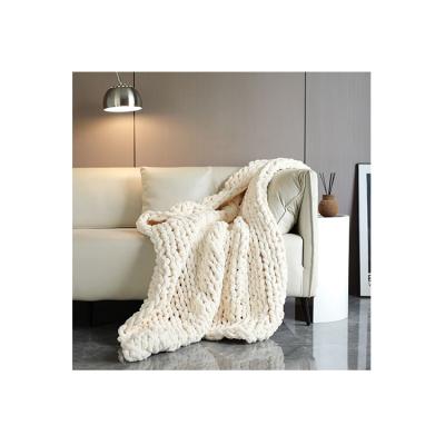 China Super Soft Chenille Anti-Pull Cozy Throw Blanket Knitted Custom Handmade Chenille Blanket Chunky Chenille Yarn Cozy Blanket for sale