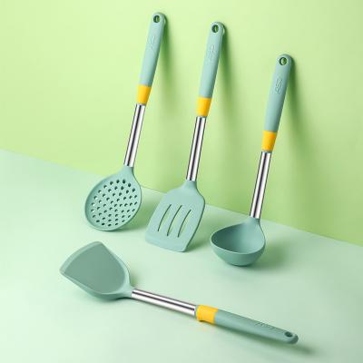 China Customized Viable Kitchen Accessories Sets 4pcs Kitchen Cookware Non-Toxic Spatula Silicone Kitchen Tools for sale