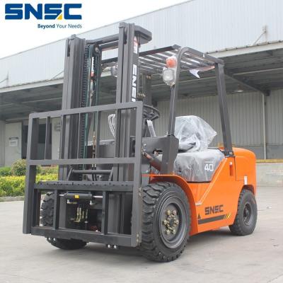 China 40 Ton Diesel Forklift Truck With Block Clamp Attachment LED Lights And Material Handling for sale