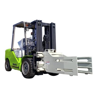 China Montacargas 4 Ton Diesel elevadora elevadora con sujeción de la abrazadera y altura de elevación 3-7m en venta