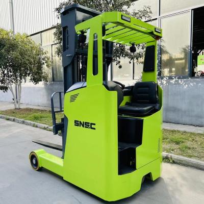 Chine SNSC 2 tonnes Capacité maximale de levage Hauteur de 6m 8m 10m 12m Allée étroite Montacargas Double-remplisseur de camion à vendre