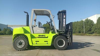 Cina Good Price 7 Ton 7T Capacity Diesel Powered Forklift in vendita