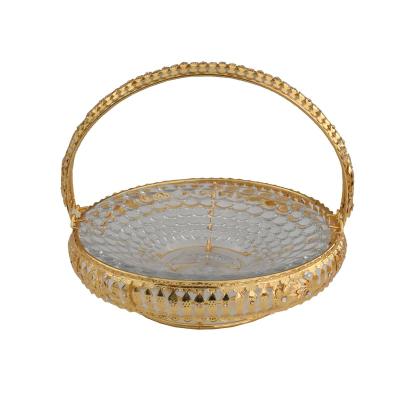 China Eco - Friendly Home Wedding Decor Metal Gold Glass Fruit Sweet Serving Tray With Handle for sale