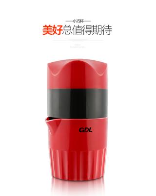 China Viable Portable Manual Hand Squeezer Lemon Squeezer Cups Juicer Cups Slow Juicer Extractor for sale