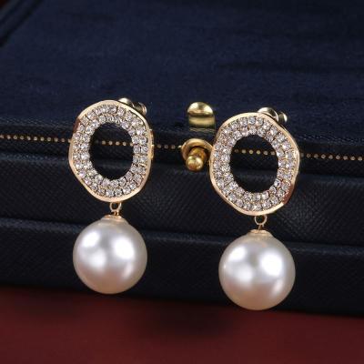 China BOHEMIA Korean 2021 new temperament vintage metal baroque party jewelry women bead zircon earrings for sale