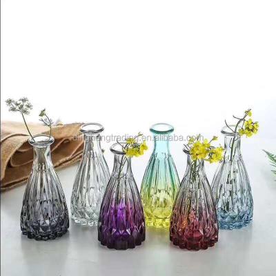 China Europe The Ombre Custom Wholesale Modern Transparent Flower Glass Vase for sale