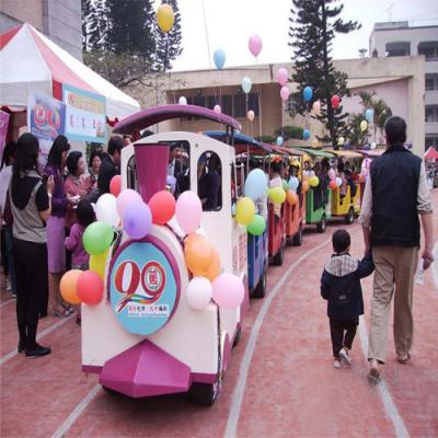 China 3-12 Years Children Train Electric Fun Rides Electric Trackless Train For Mall for sale