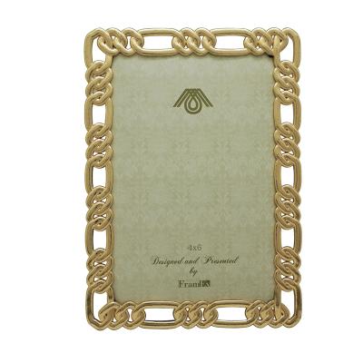 China MODERN METAL 4X6 METAL PHOTO CHAIN ​​PAINTING FRAME FOR MEN'S GIFT for sale