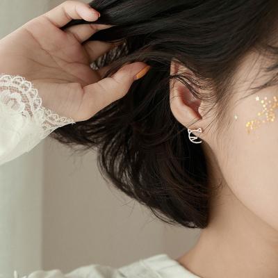 China Romantic Wholesale Silver Animal Stud Earrings Cute Sterling Cat Stud Earrings Stud Earrings for sale