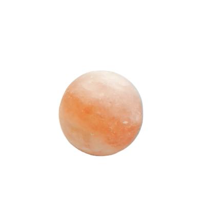 China China 100% Diameter 5cm Natural Himalayan Salt Balls For Face Massage for sale