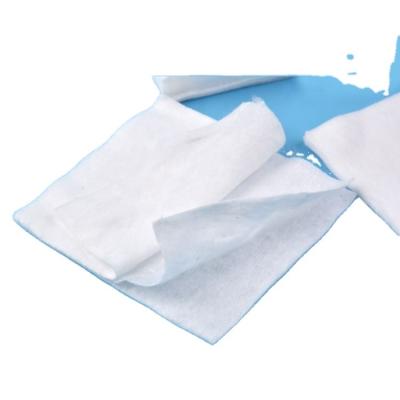 China Medical / Personal Care Face Cleansing Organic Spunlace Nonwoven Cosmetic Pad Makeup Square Cotton Pads for sale