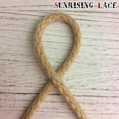 China Viable Hemp Rope Wholesale Twisted Round Jute Natural Hemp Rope for sale